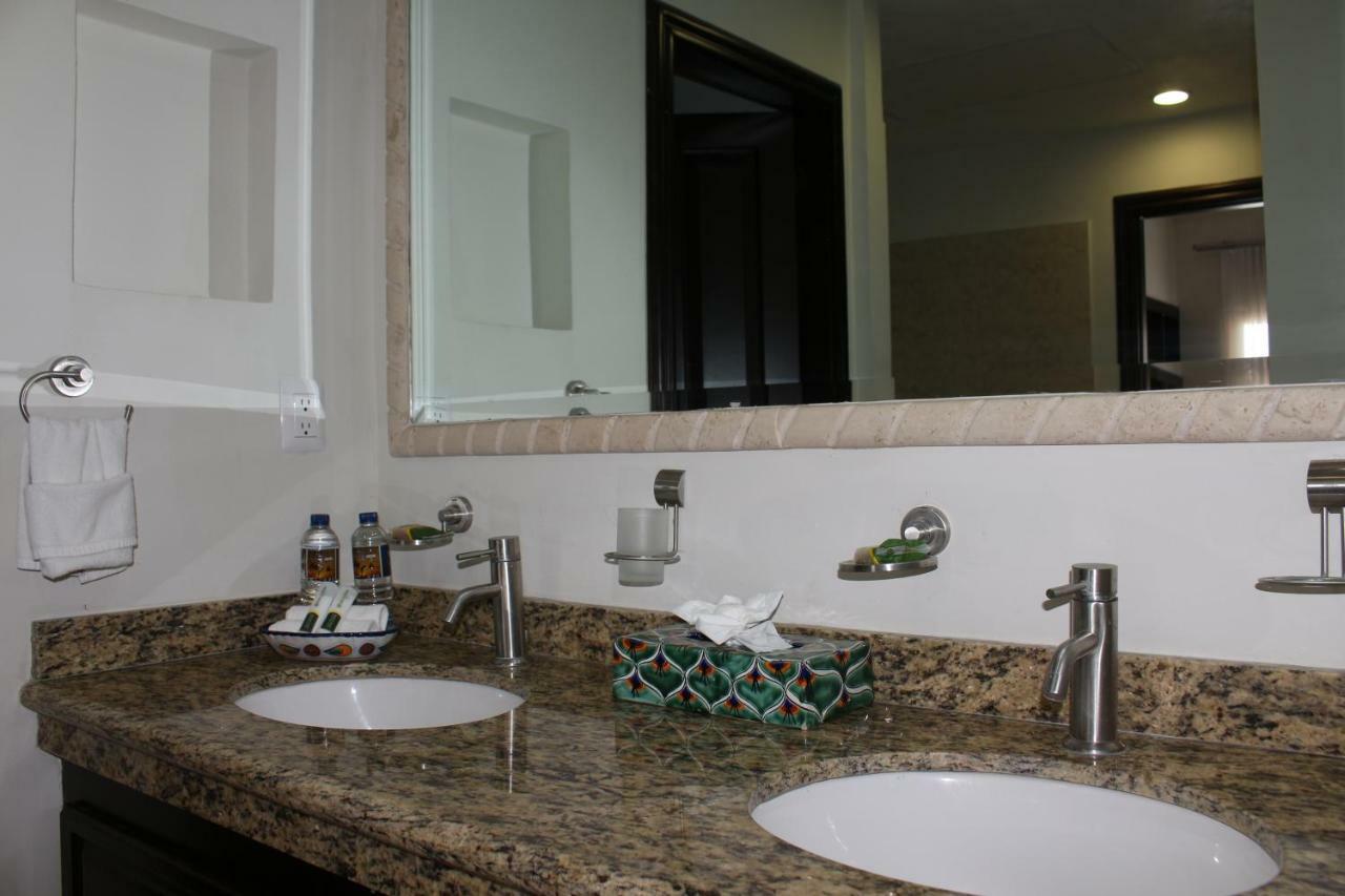 Las Villas Hotel & Golf By Estrella Del Mar Mazatlán Exteriör bild