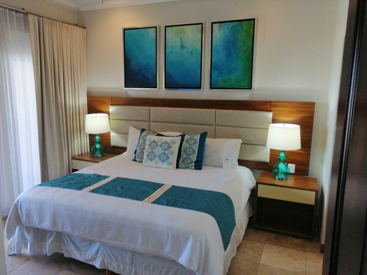 Las Villas Hotel & Golf By Estrella Del Mar Mazatlán Exteriör bild